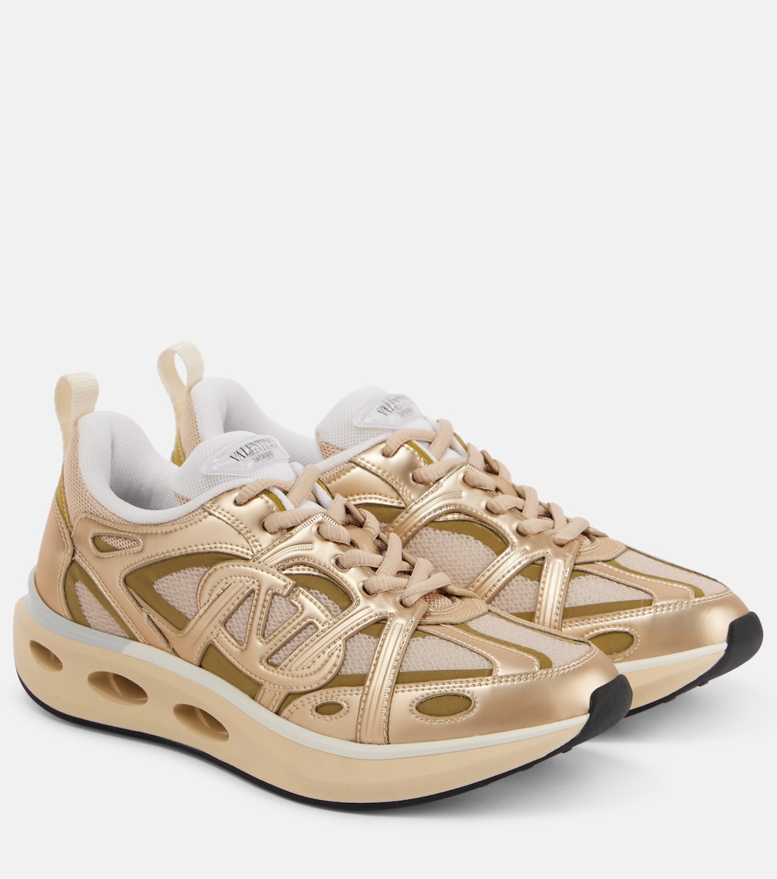 Scarpe da ginnastica VLogo Easyjog di Valentino Garavani per uno stile giovane e dinamico