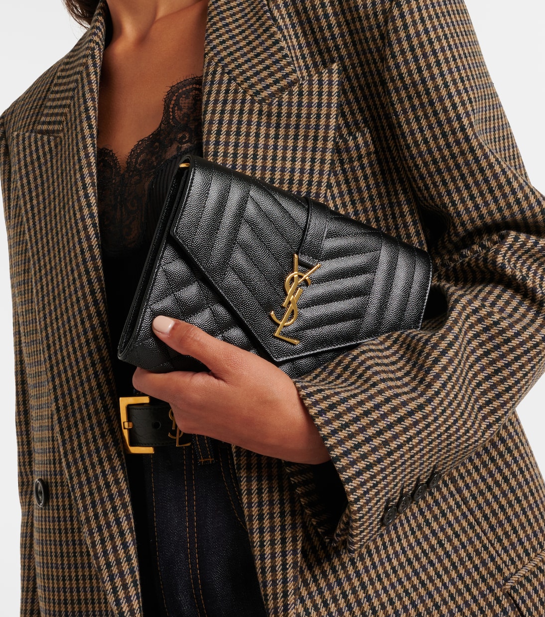 Envelope matelassé leather clutch | Saint Laurent