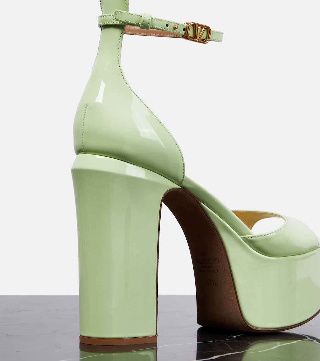 Plateausandalen Tan-Go 155 aus Lackleder | Valentino Garavani