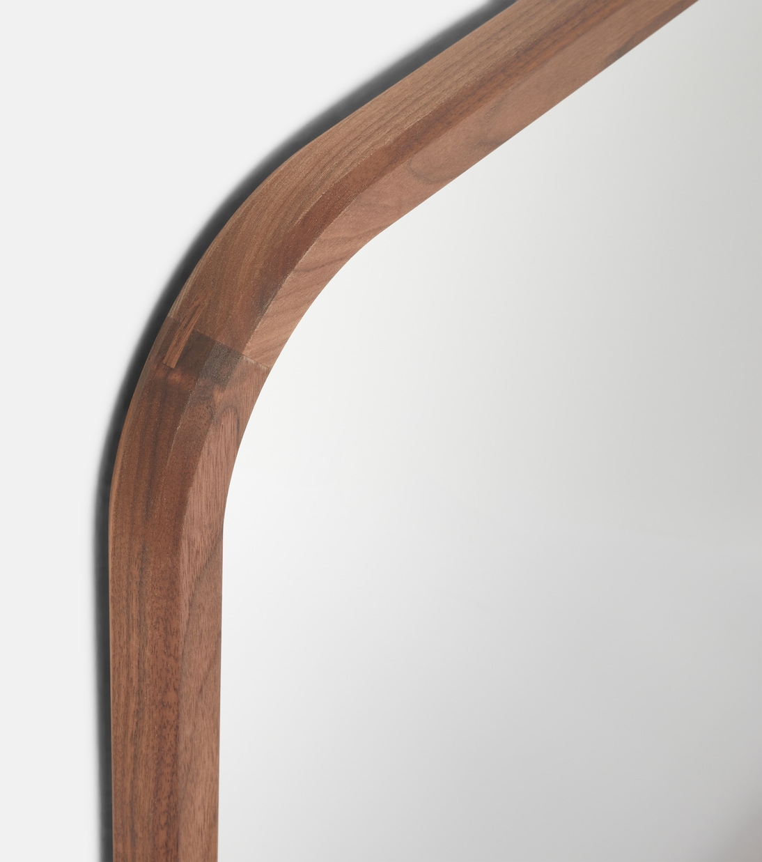 Silhouette mirror | Fredericia Furniture