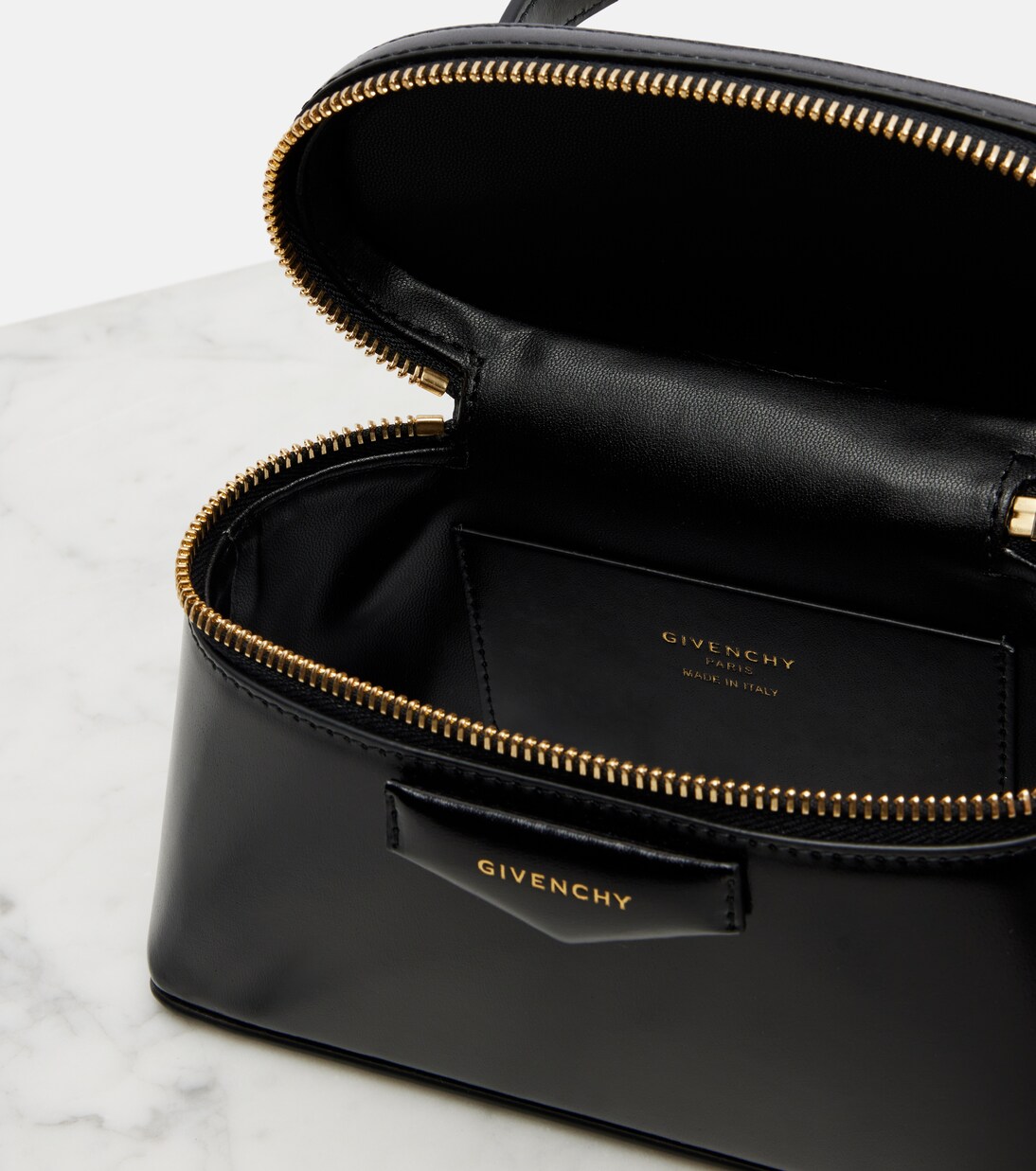 Bolso neceser Antigona de piel | Givenchy