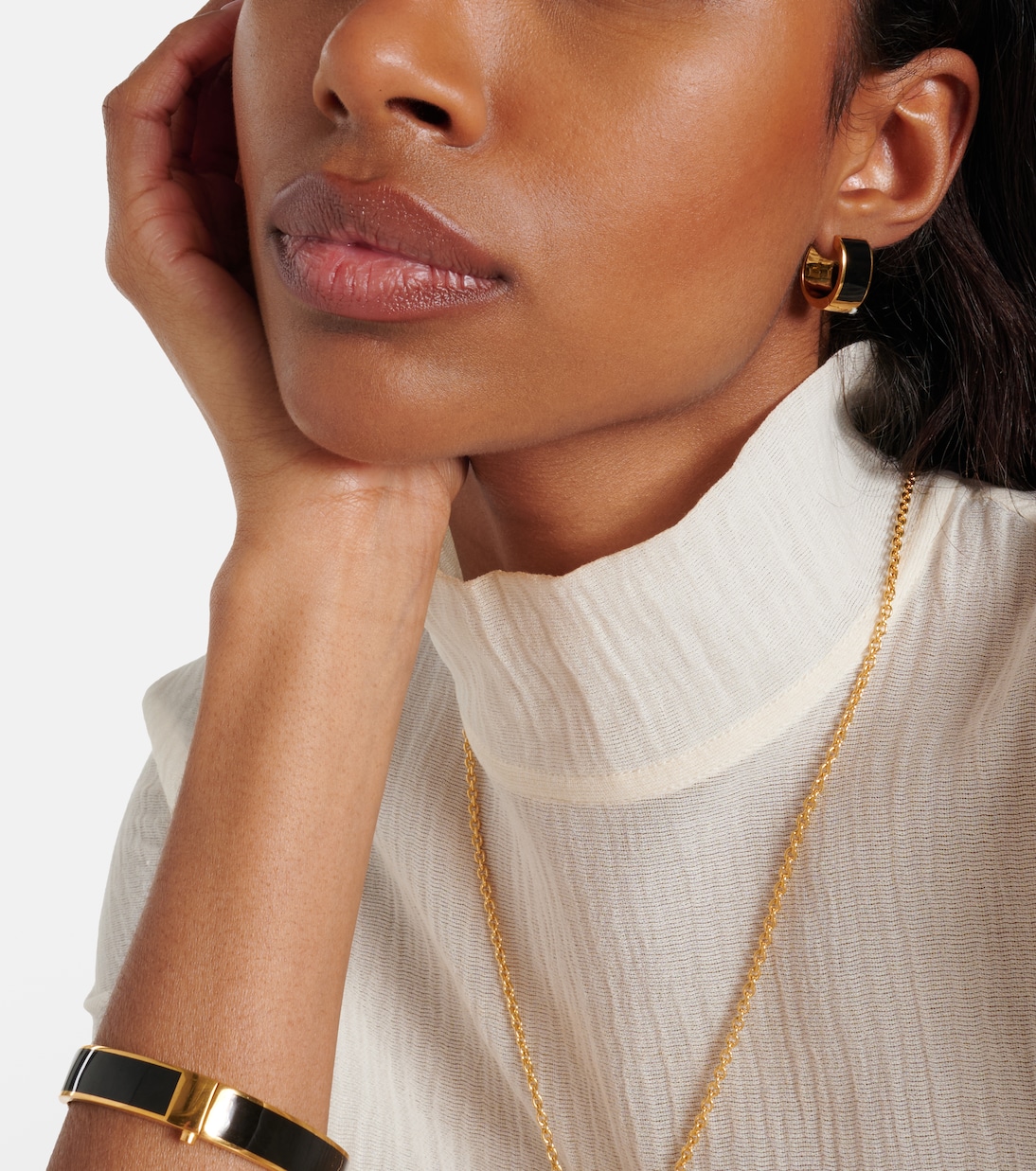 Signature enamel gold-plated hoop earrings | Toteme