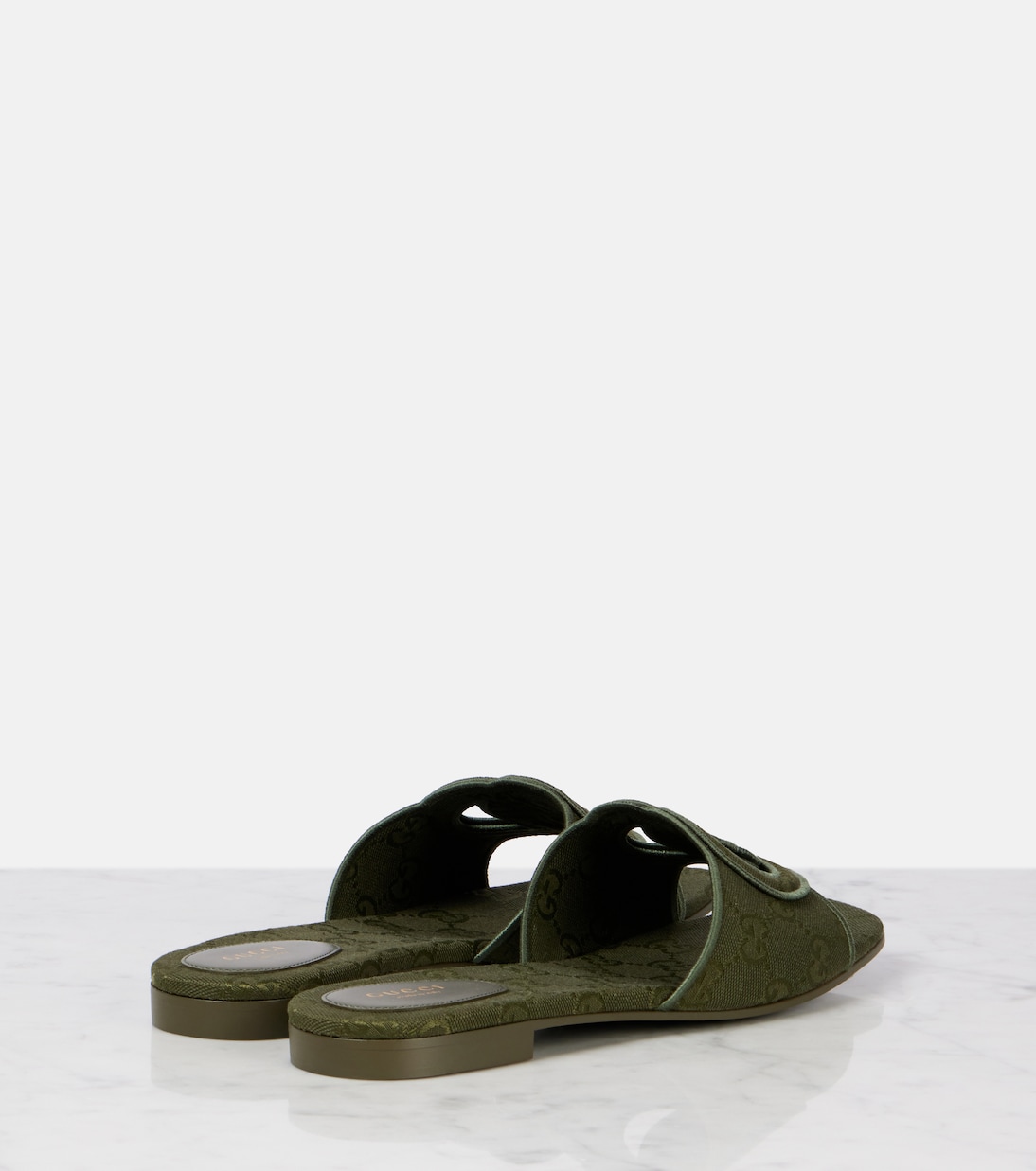 Pantoletten Interlocking G GG aus Canvas | Gucci
