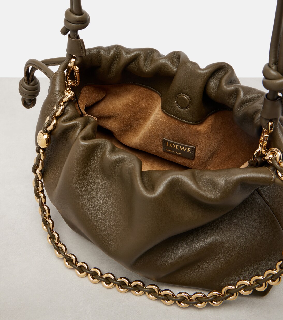 Clutch Flamenco Medium aus Leder | Loewe