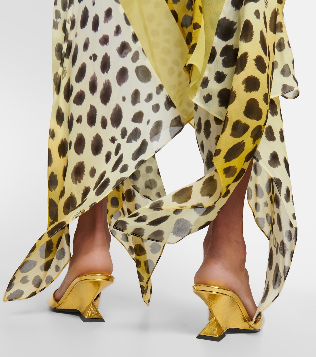 Mules Cheope de piel laminada | The Attico