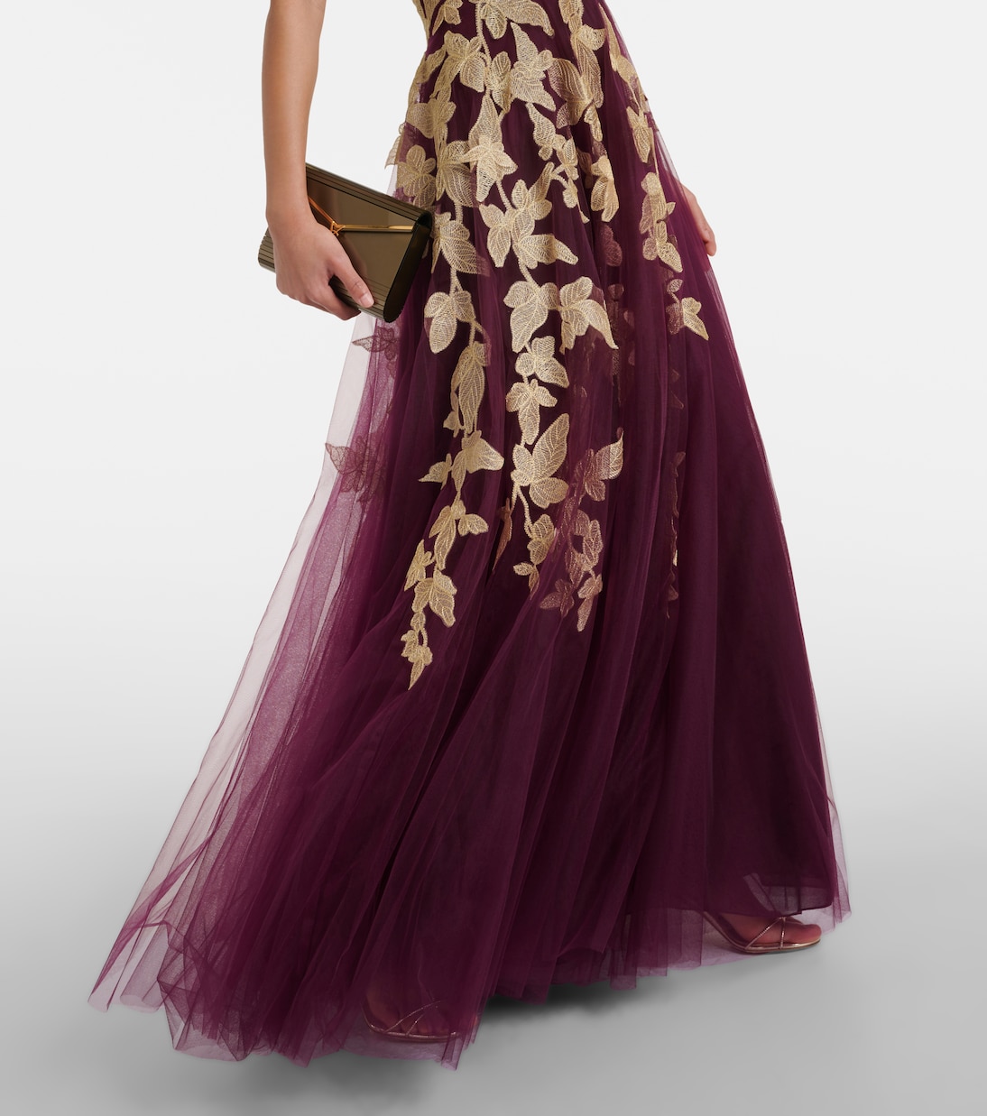 Abito lungo in tulle con ricamo | Costarellos
