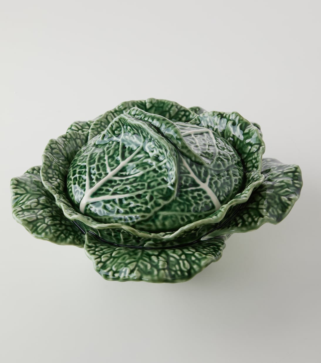 Couve ceramic tureen | Bordallo Pinheiro