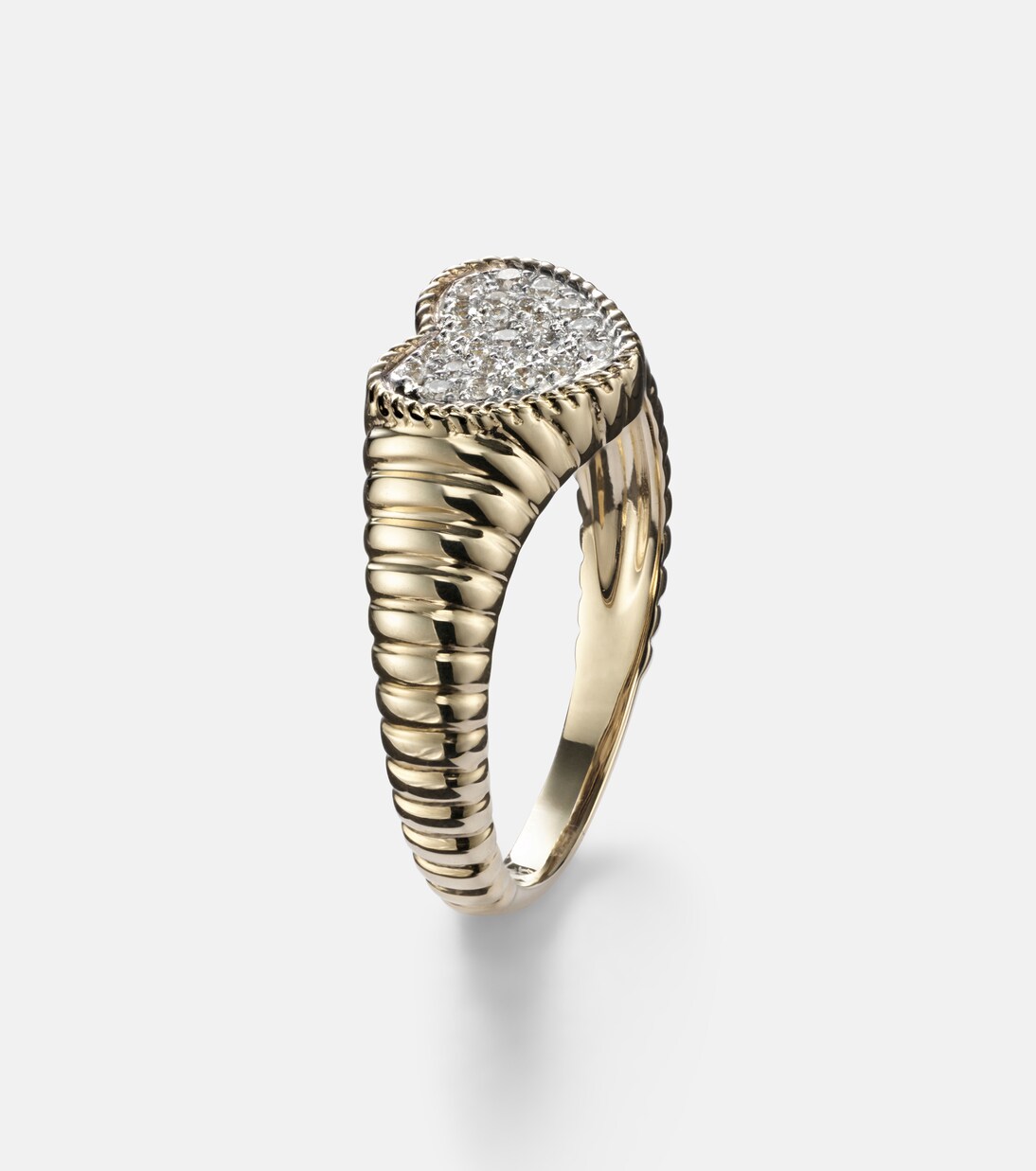 Baby 9kt gold pinky ring with diamonds | Yvonne Léon