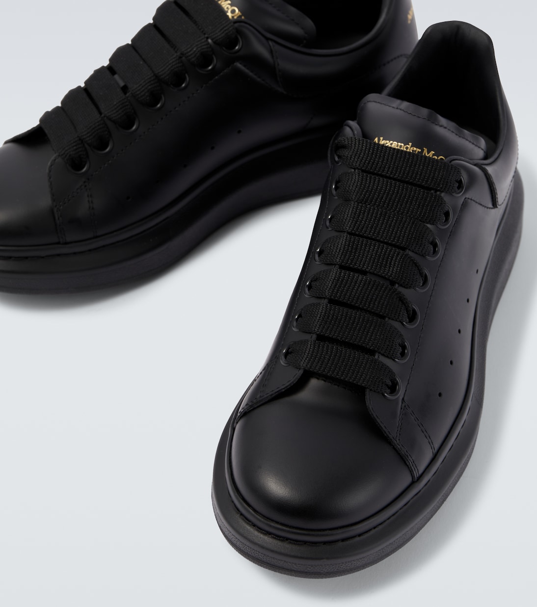 Zapatillas oversized de piel | McQueen