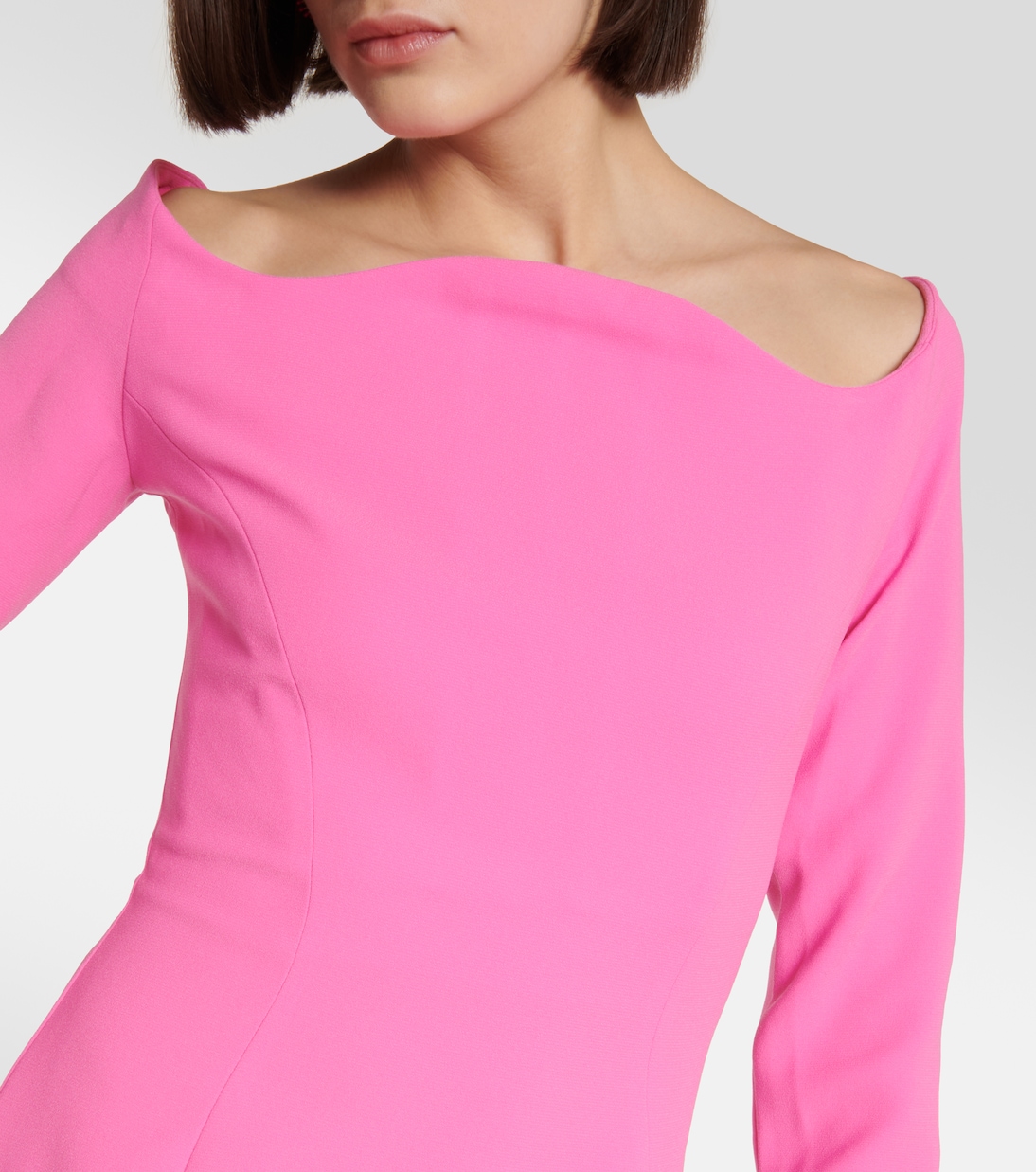 Off-the-shoulder gown | Mônot