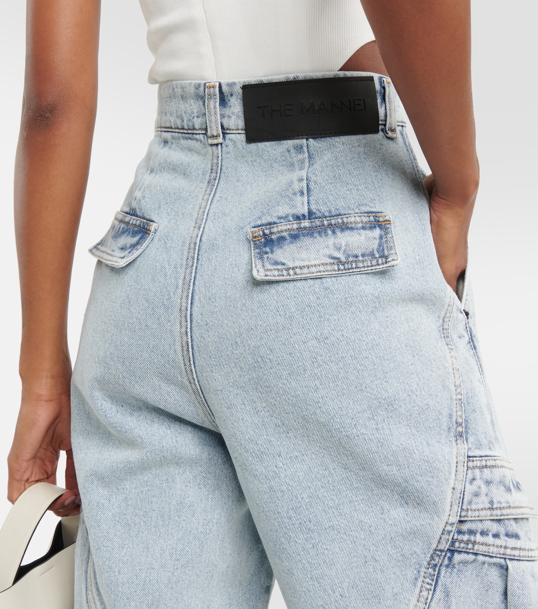 Jeans cargo a vita alta | The Mannei