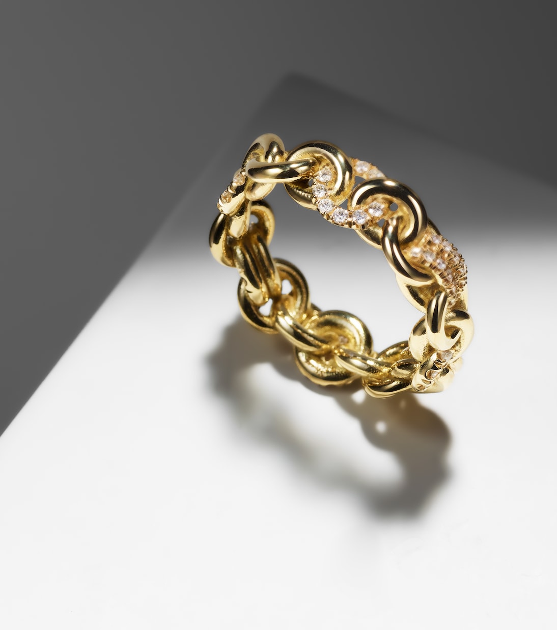 Bague Fused Serpens Medium en or 18 ct et diamants | Spinelli Kilcollin