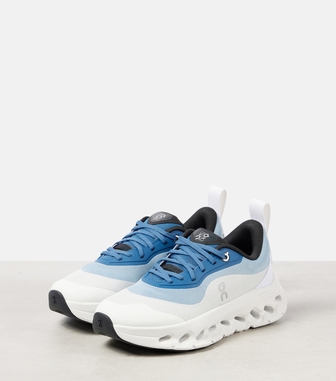 x On - Sneakers Cloudtilt 2.0 | Loewe