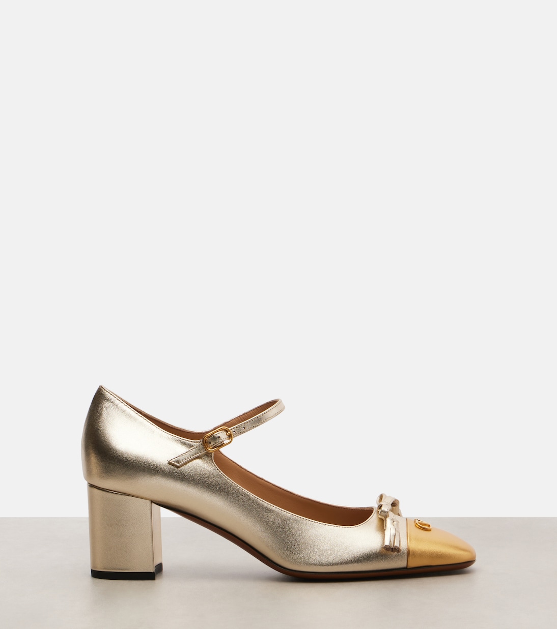 Valet Du Roi metallic leather pumps | Valentino Garavani