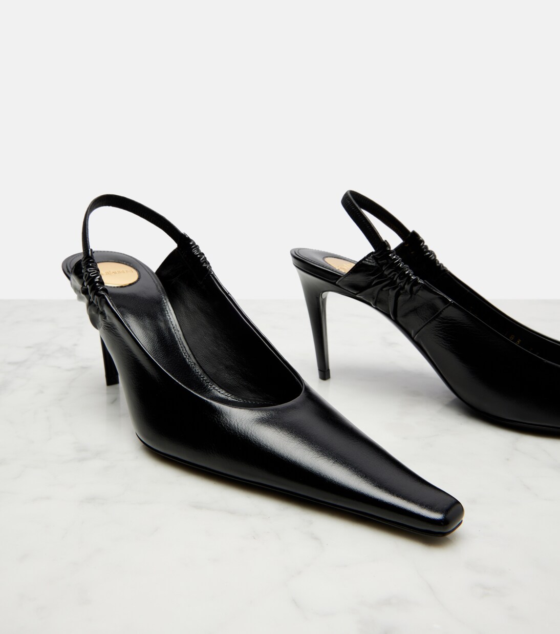 皮革露跟高跟鞋 | Saint Laurent