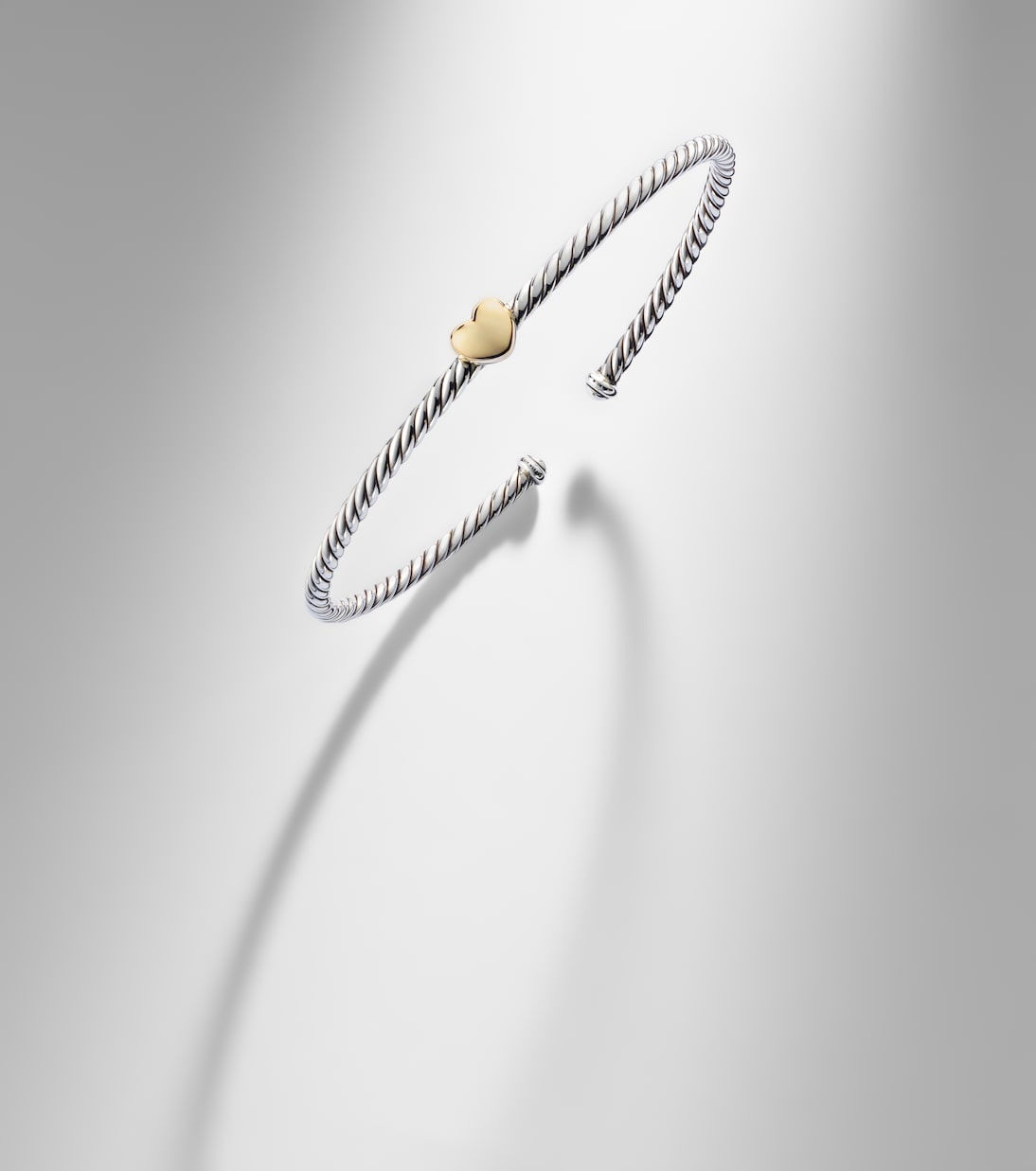 Micro Cable Flex® Heart Station 14kt gold (585/1000) and 925 sterling silver bracelet | David Yurman