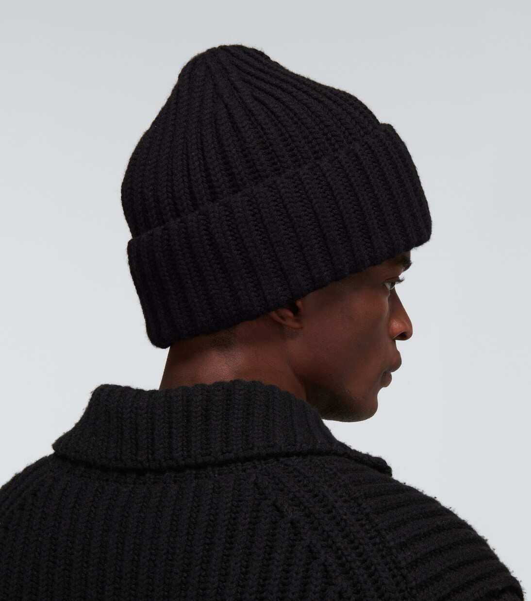 ギフトにも☆ [THE ROW] Dibbo カシミヤ ハット ビーニー Dibbo cashmere hat in black - The Row | Mytheresa