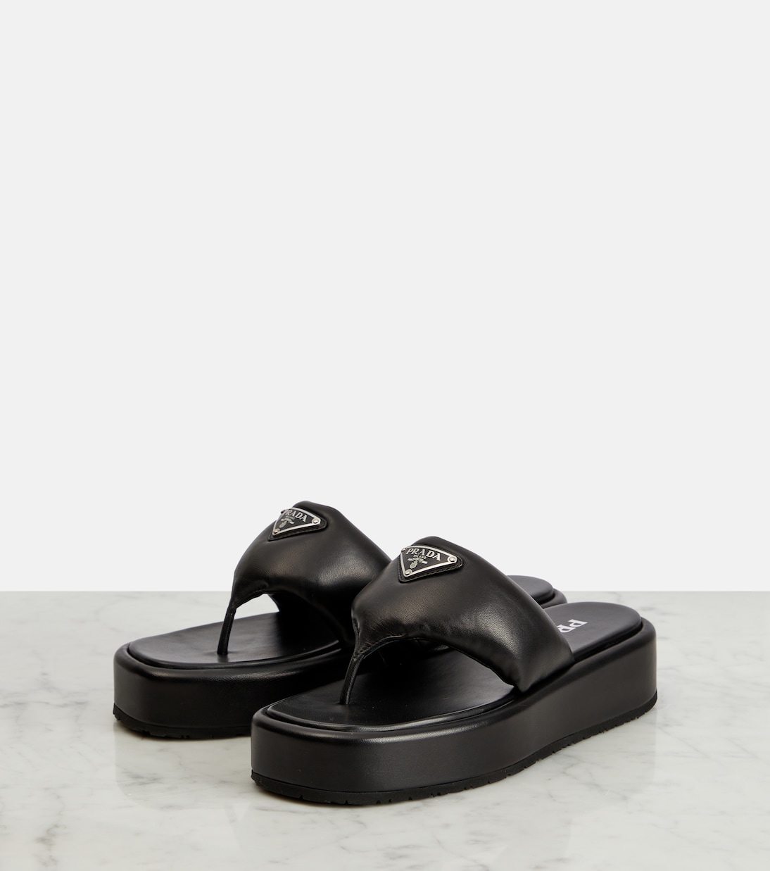 Sandali con plateau in pelle imbottita | Prada