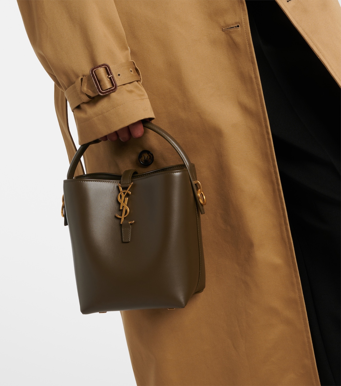 Sac seau Le 37 en cuir | Saint Laurent