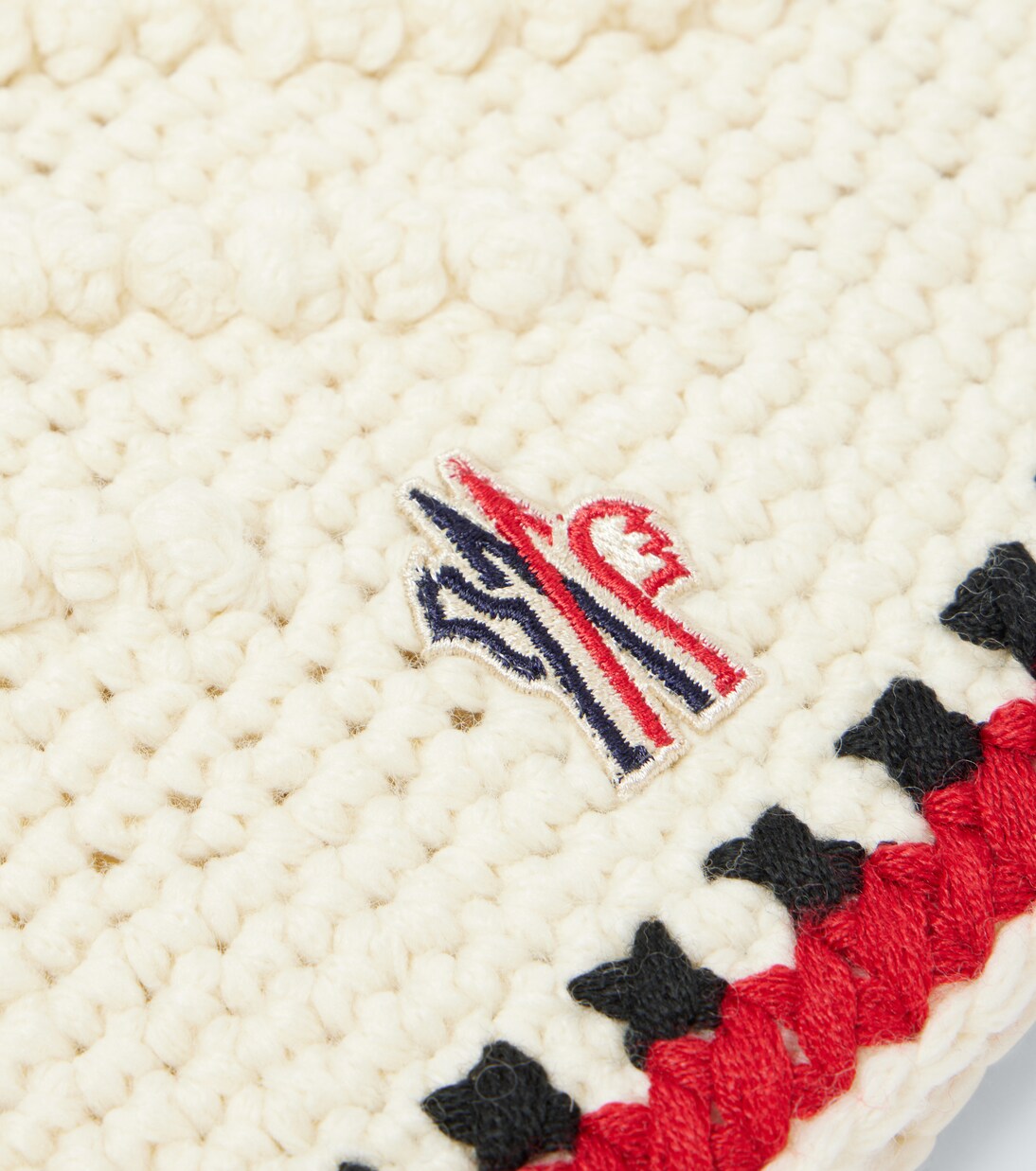 Berretto in misto lana Moncler Grenoble, stile giovane e trendy