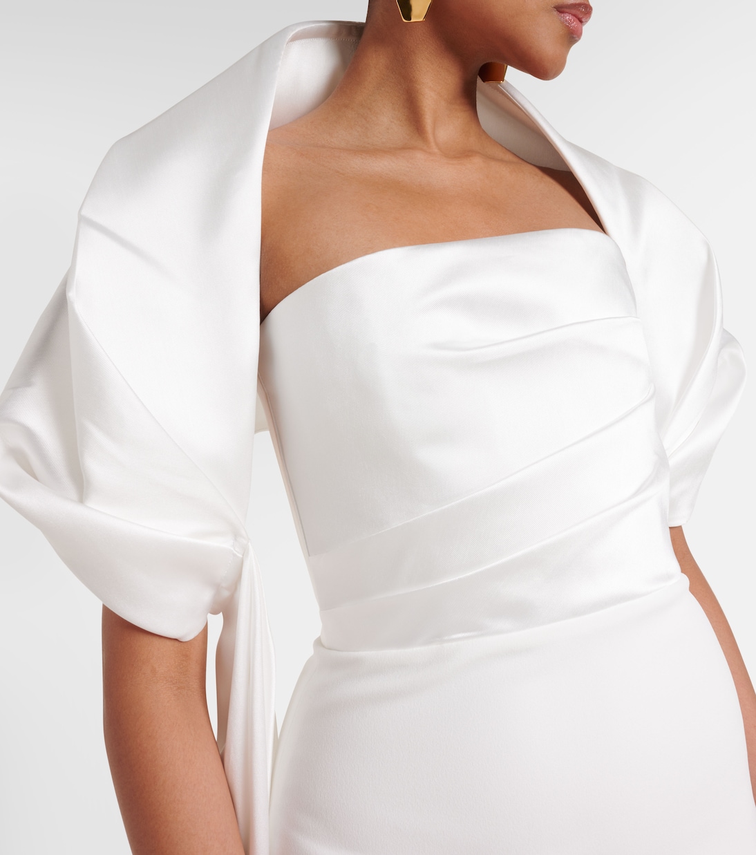 Robe longue Vera en satin | Solace London