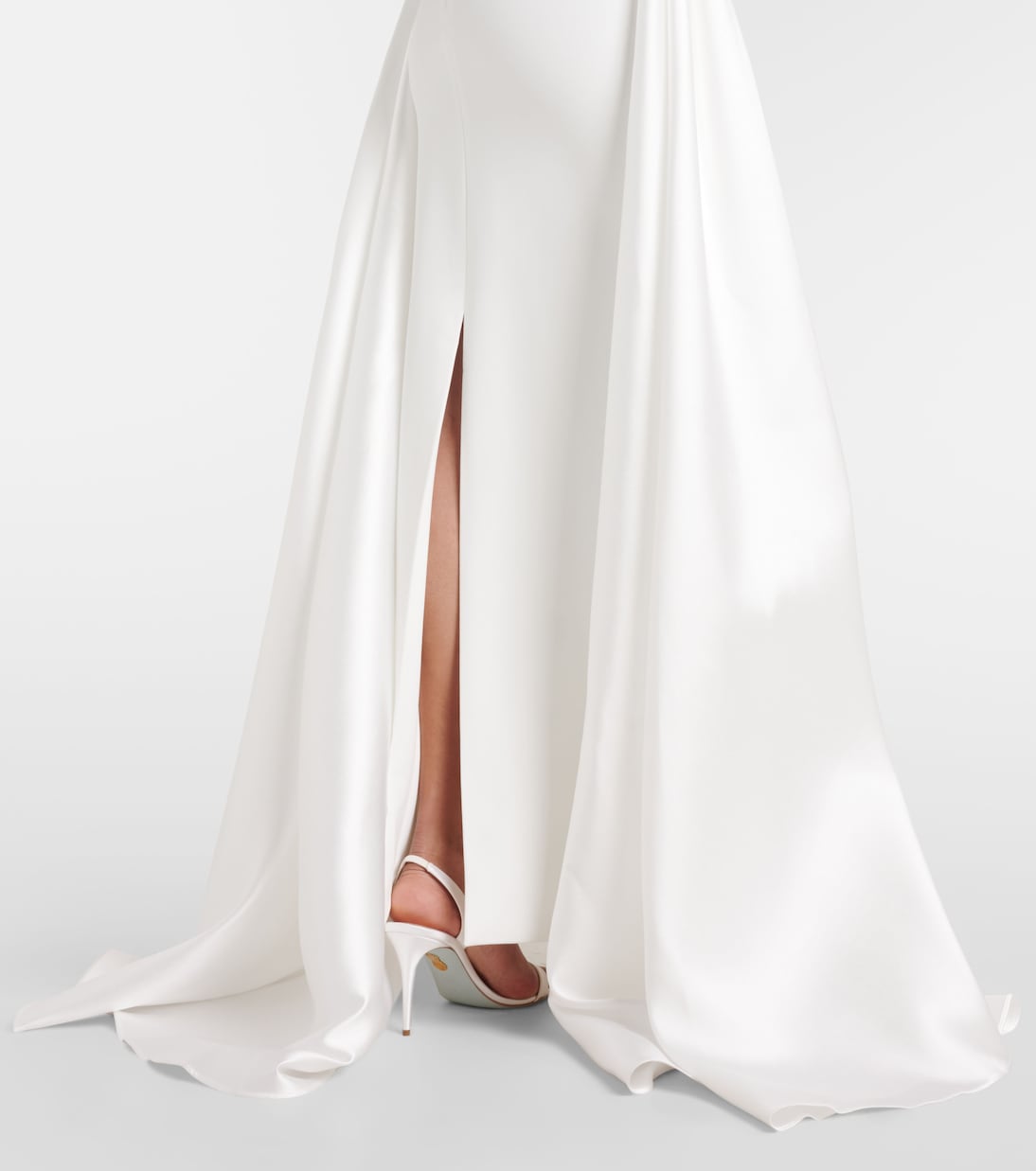 Robe longue Vera en satin | Solace London