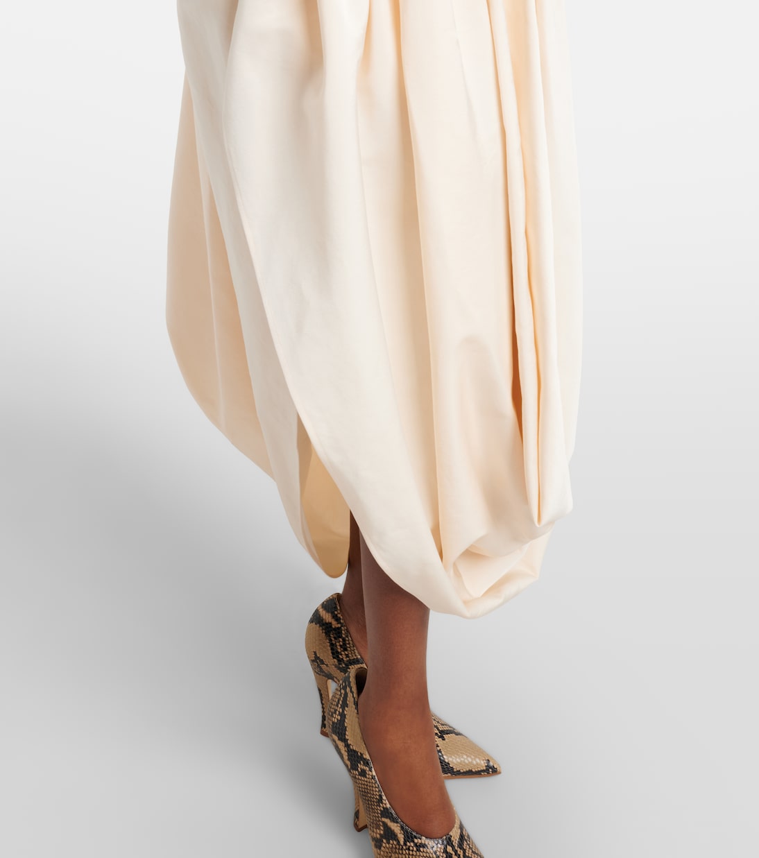 Off-Shoulder-Maxikleid aus Baumwolle und Seide | Magda Butrym