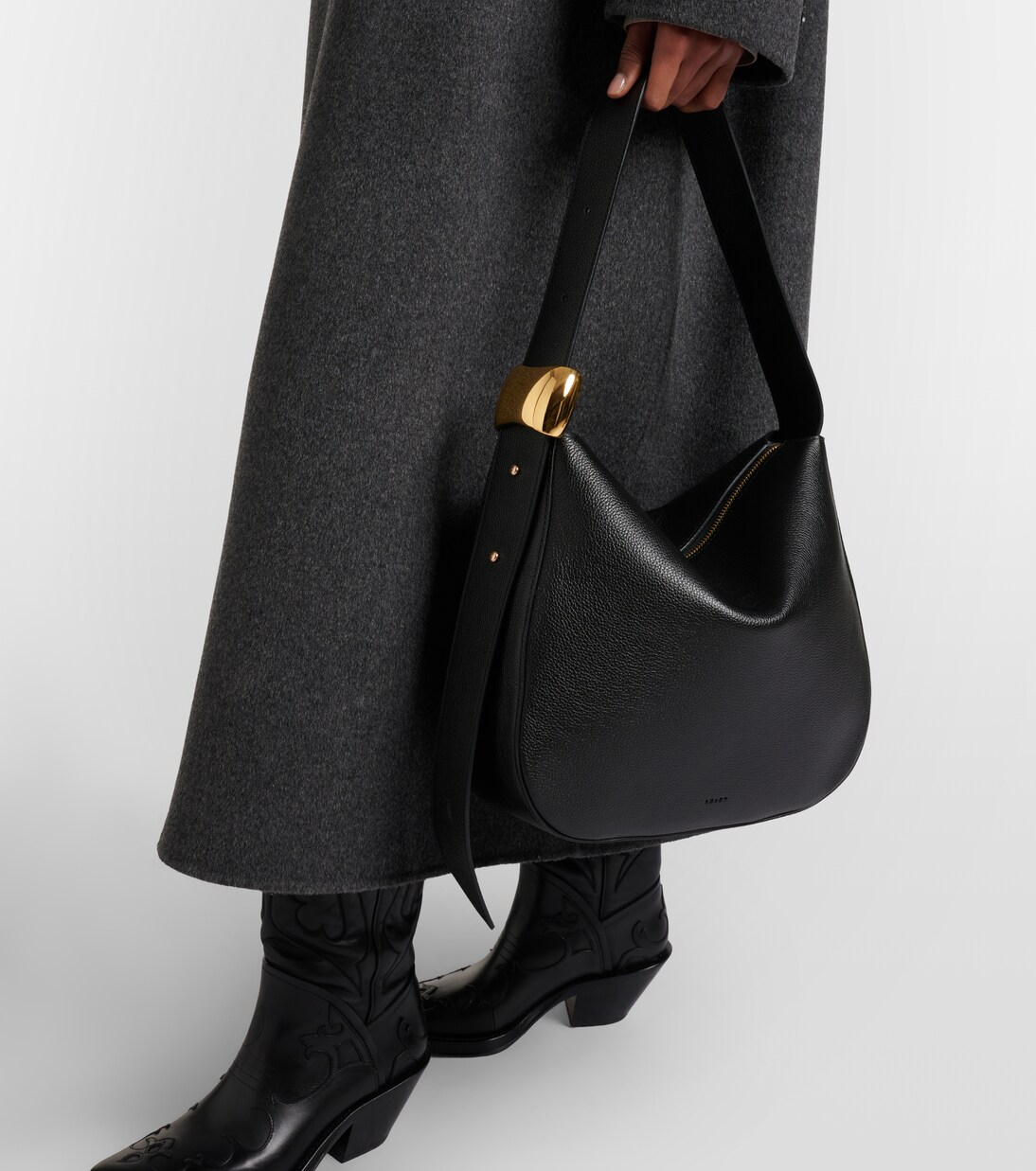 Zambia leather shoulder bag | Amanu