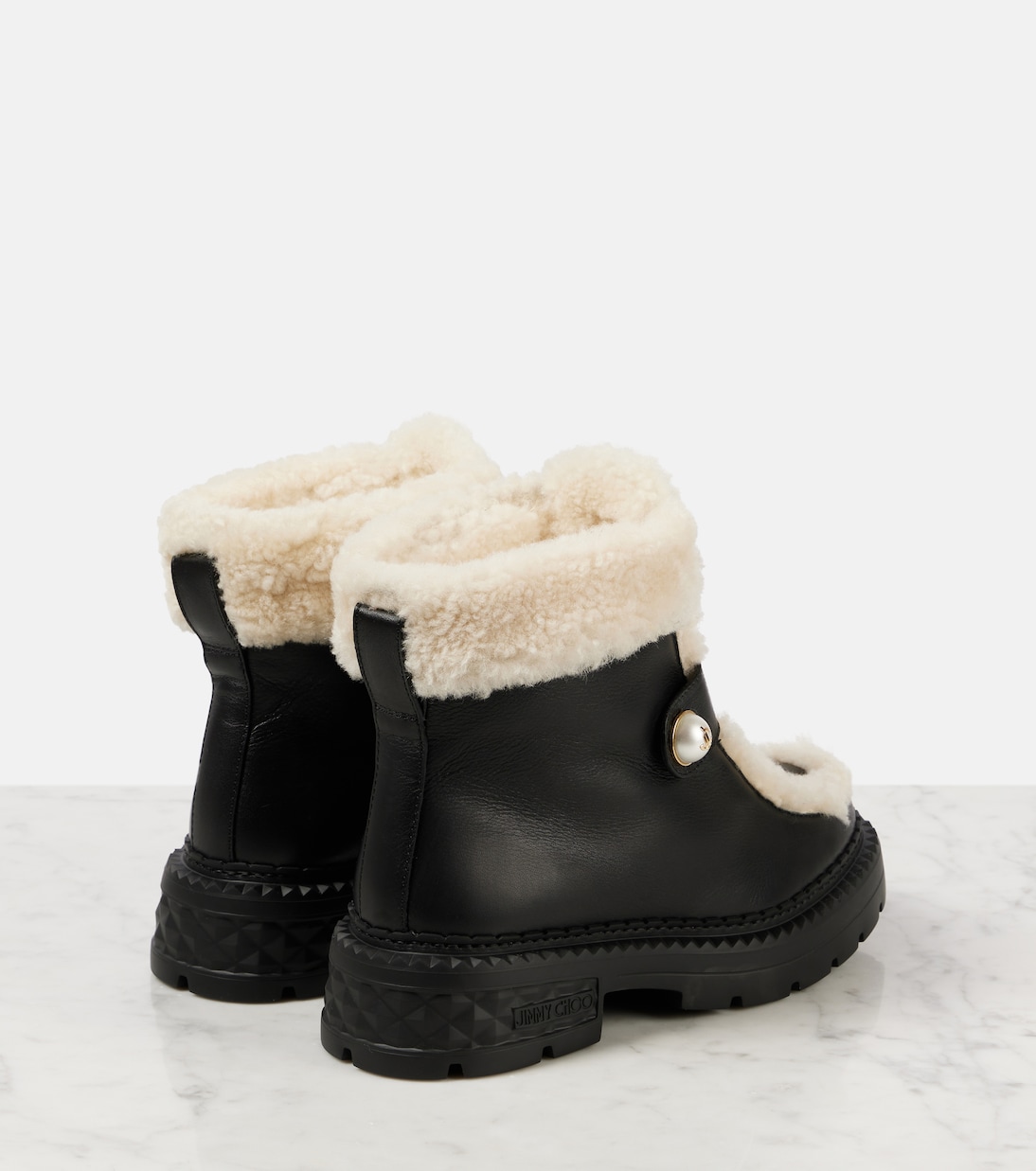 Stivaletti Shea in pelle con shearling | Jimmy Choo
