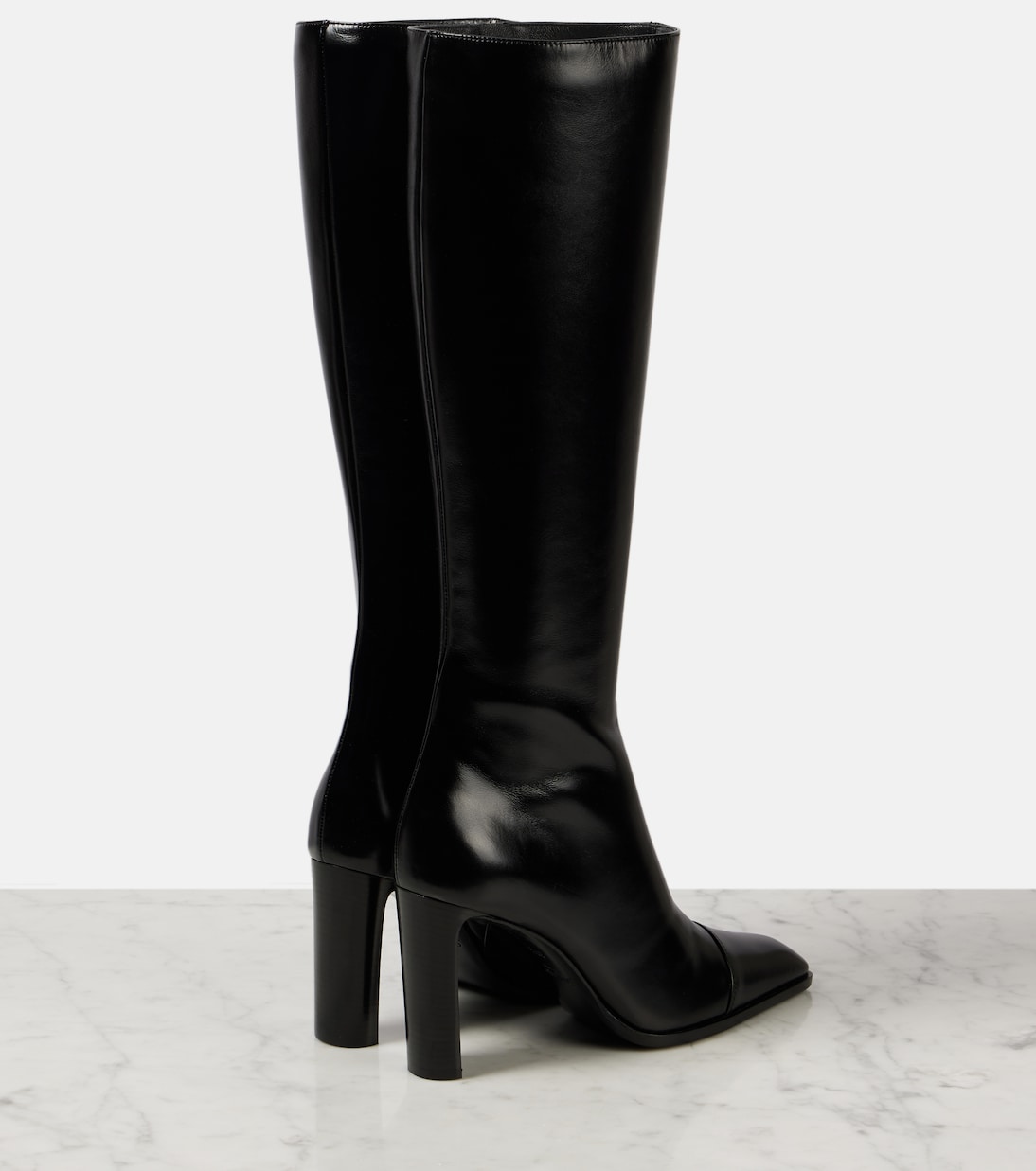 Stivali alti in pelle Venetia 95 di Saint Laurent per giovani alla moda