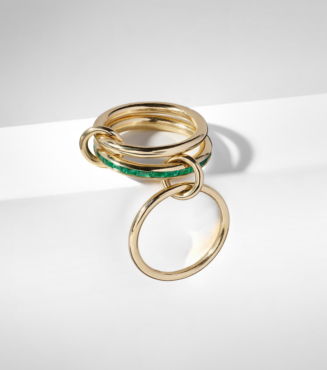 Bague Pyrus en or 18 ct et émeraudes | Spinelli Kilcollin