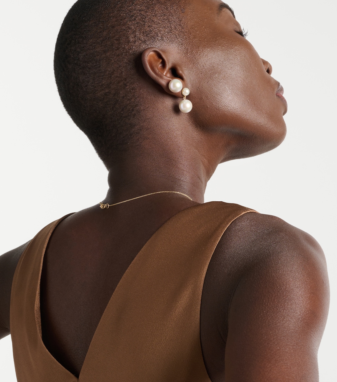 14kt gold single earring with freshwater pearl | Sophie Bille Brahe