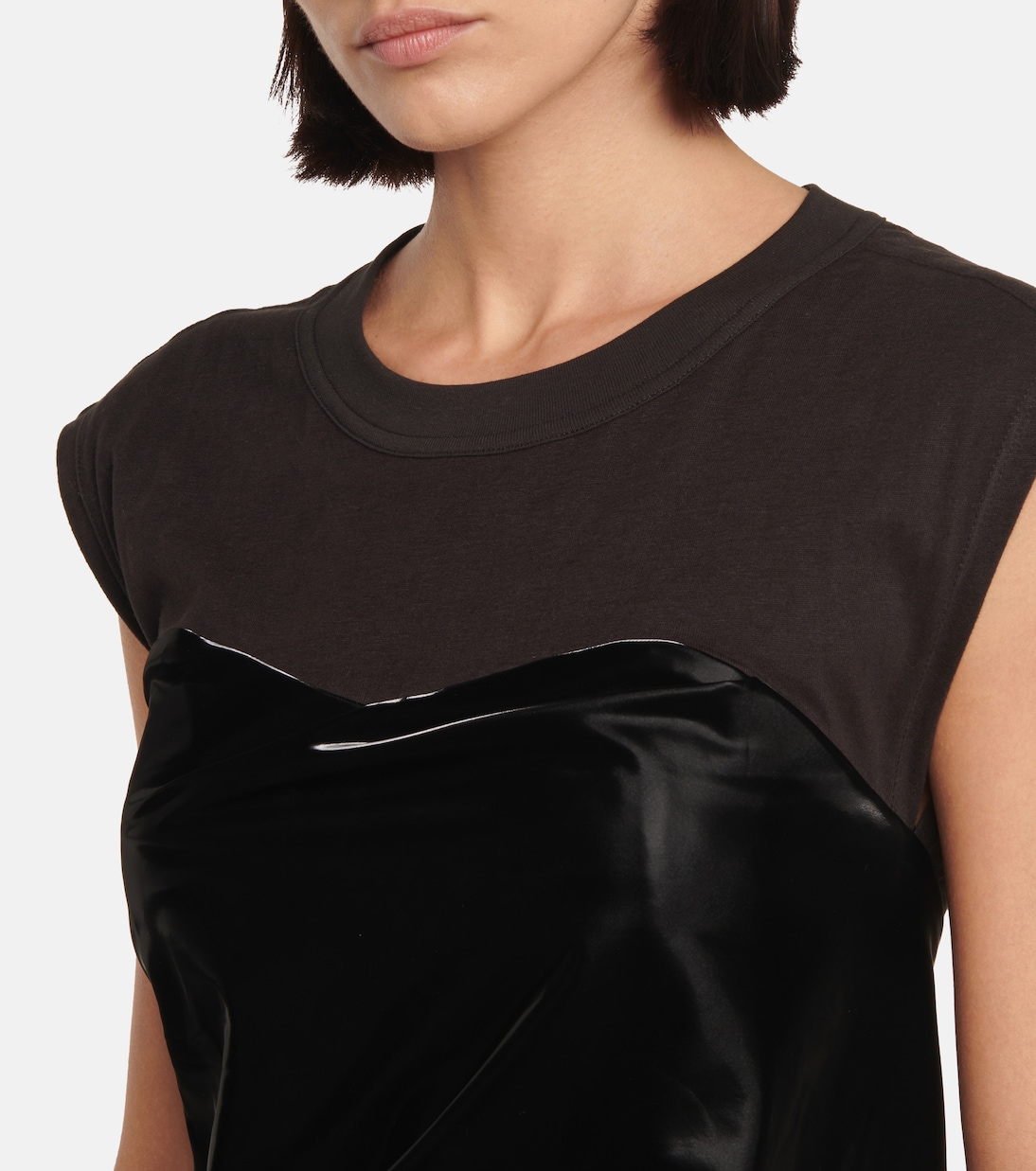 Vestido corto Isabella de vinilo | Rta