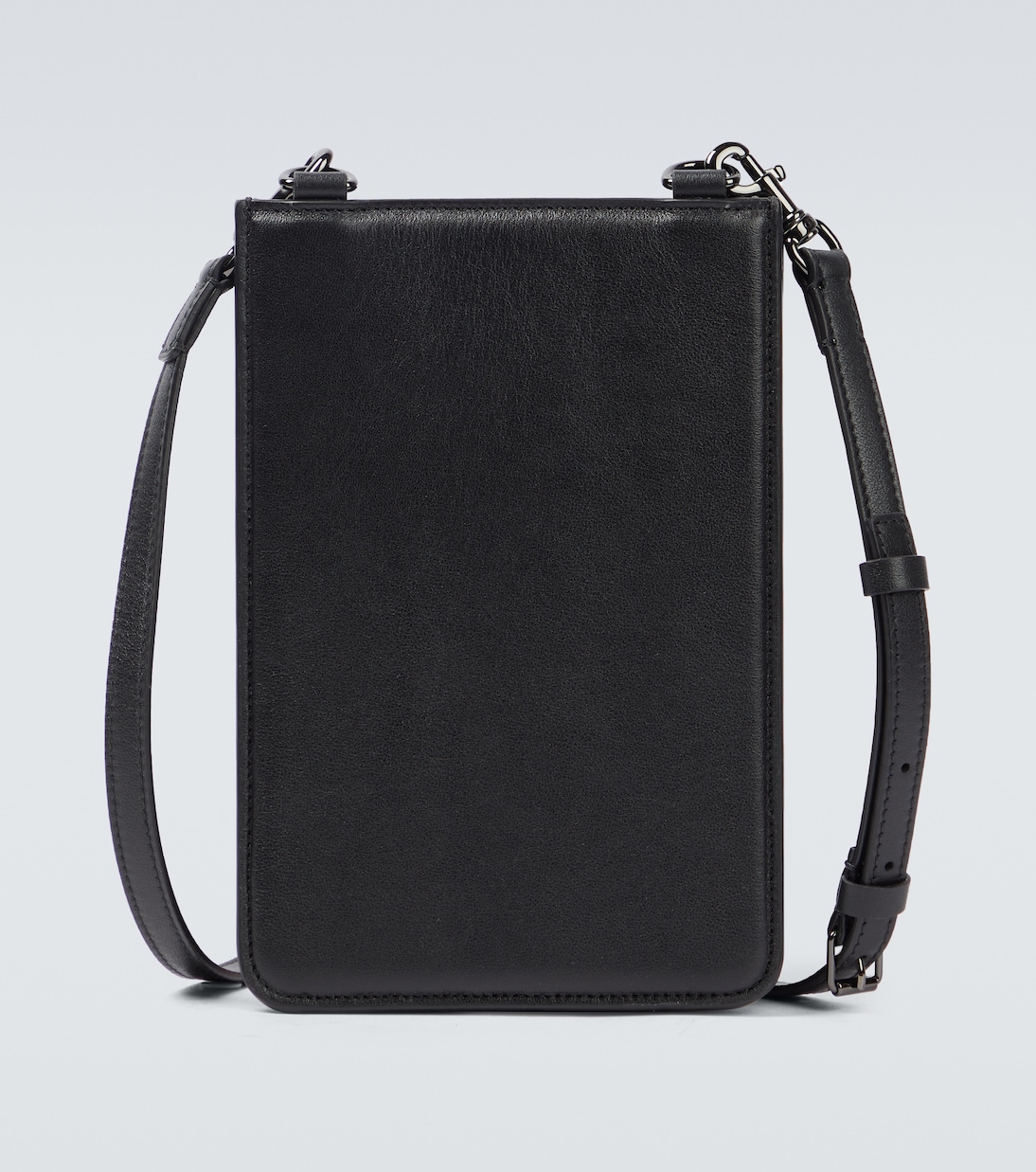 Pochette VLogo en cuir | Valentino Garavani