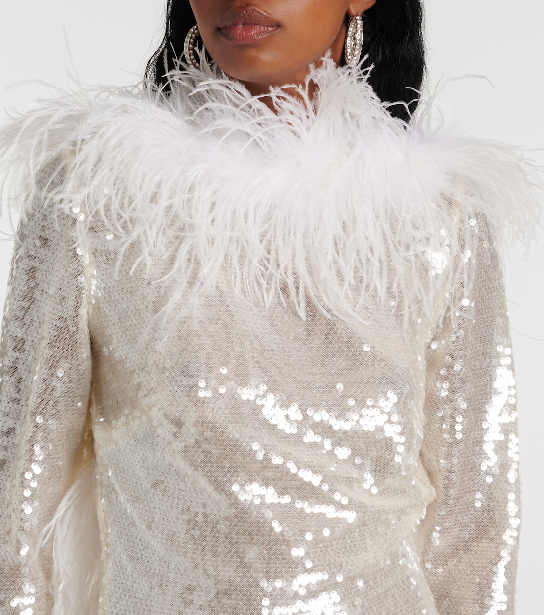 Robe à sequins et plumes | The New Arrivals Ilkyaz Ozel
