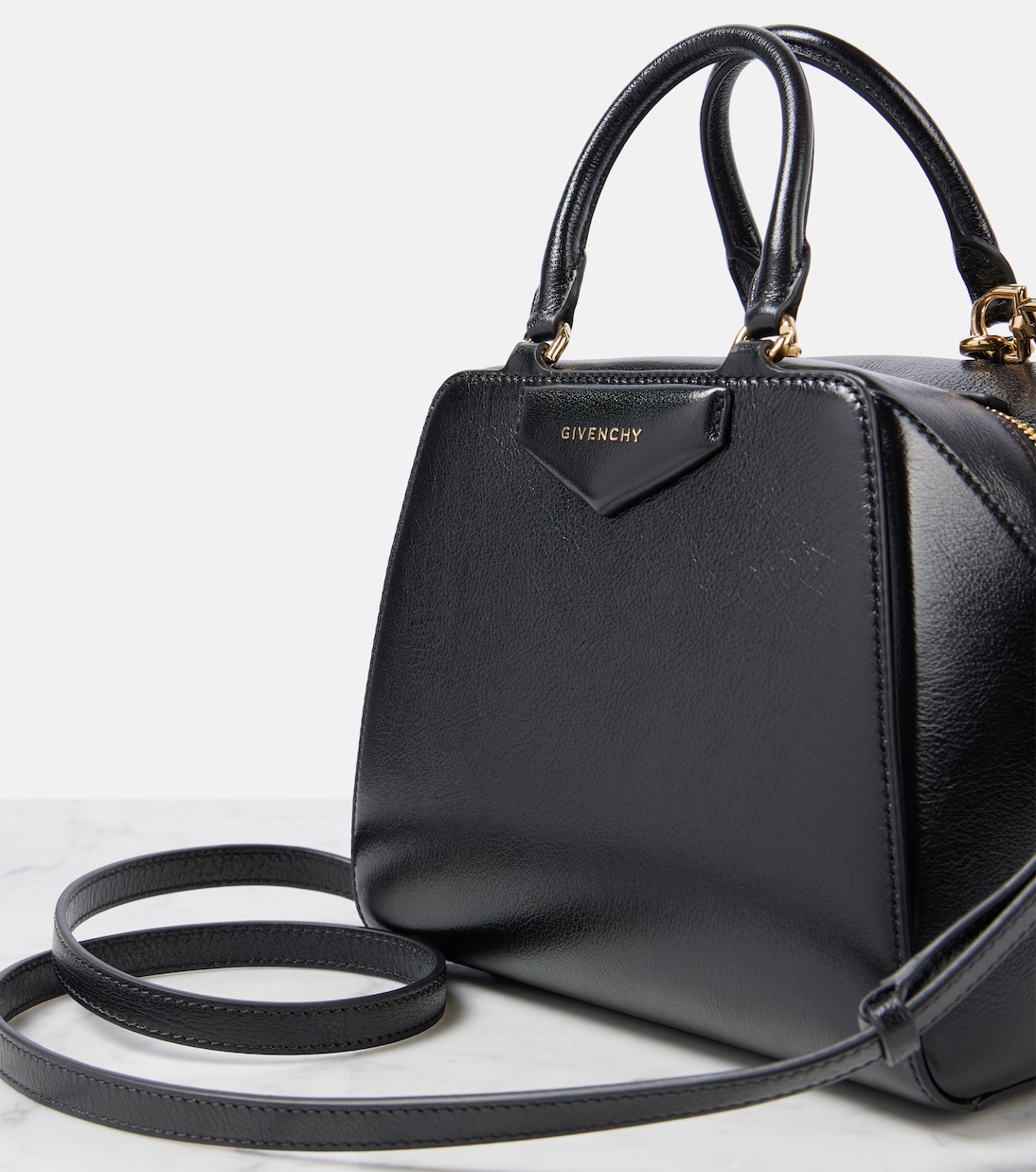 Borsa Antigona Cube Mini in pelle | Givenchy