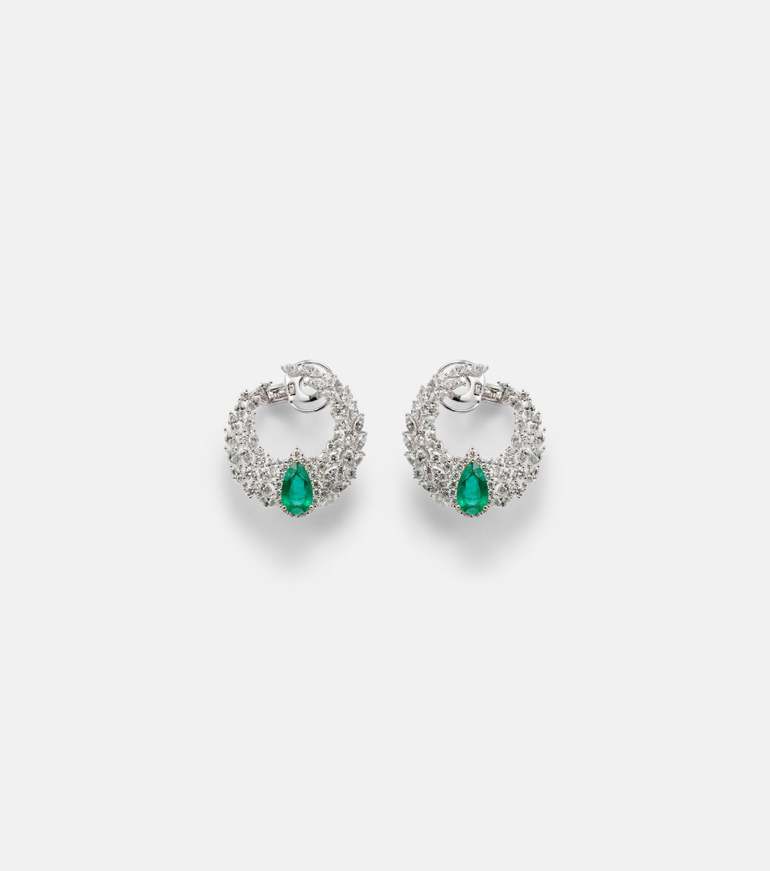 Reign Supreme 18kt white gold earrings with diamonds and emeralds | Yeprem