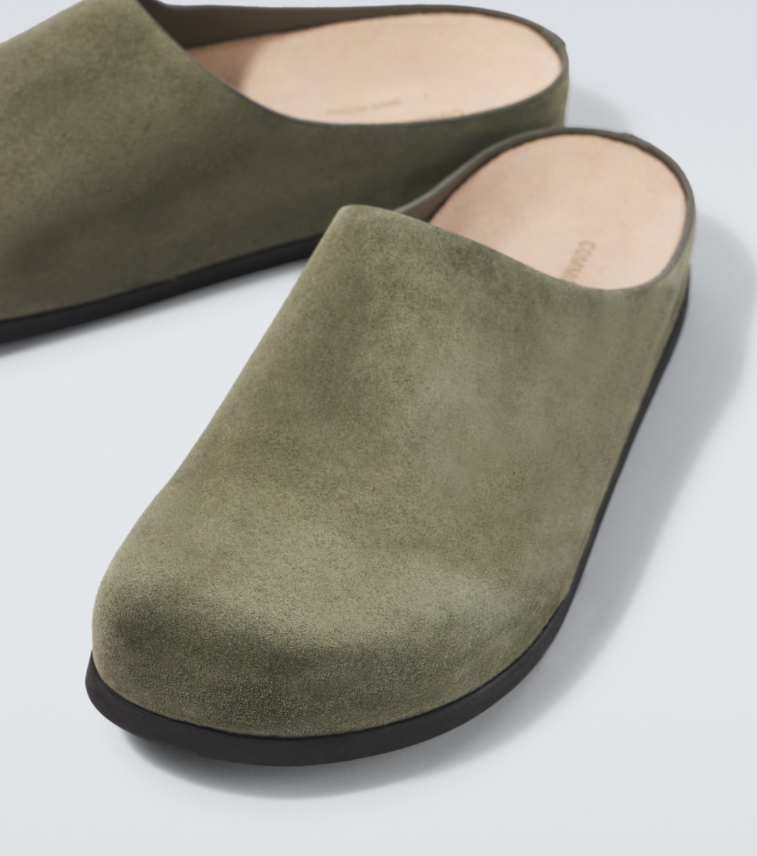 Suede clogs | Common Projects