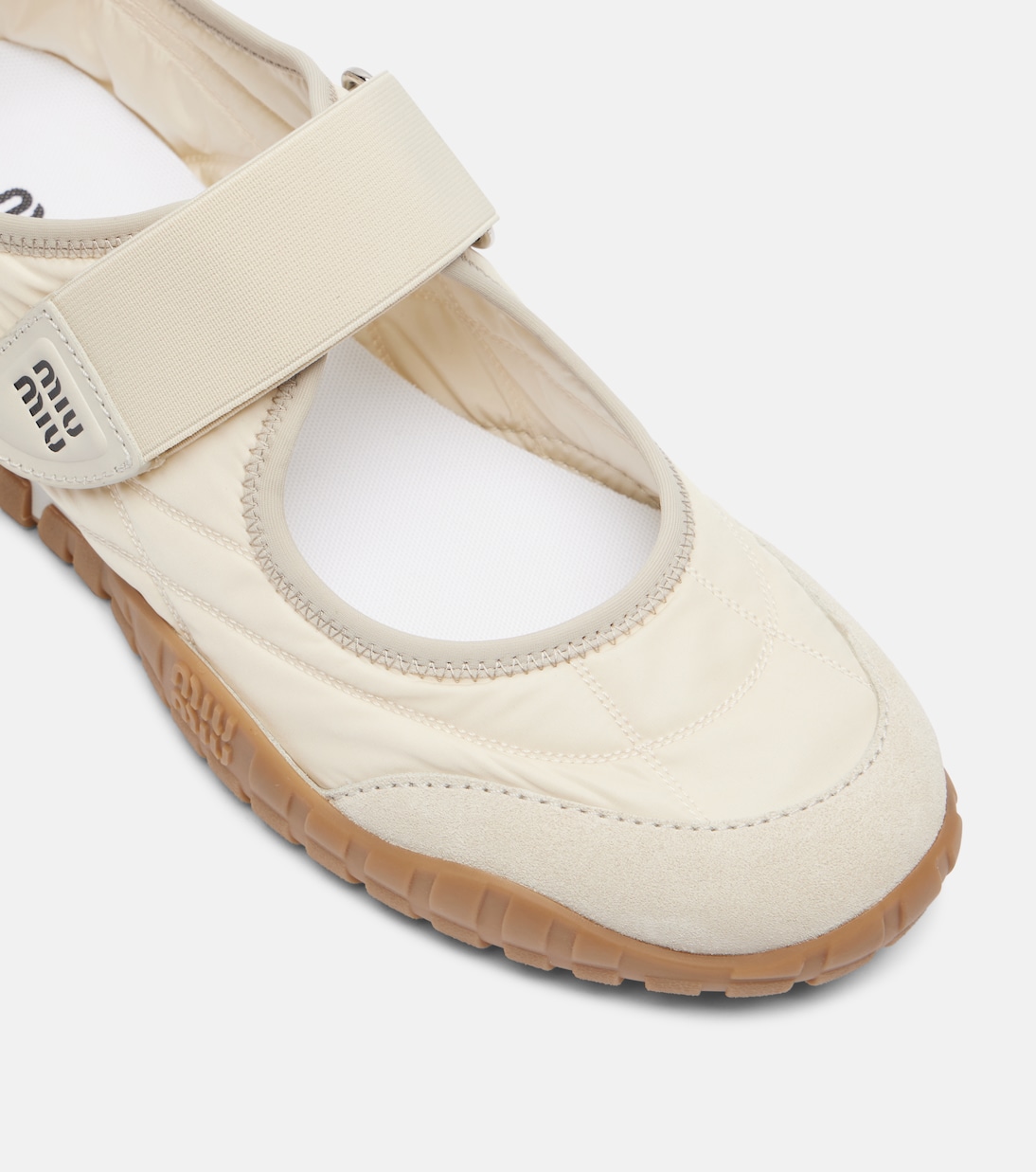 Mary-Jane-Ballerinas Tyre mit Veloursleder | Miu Miu