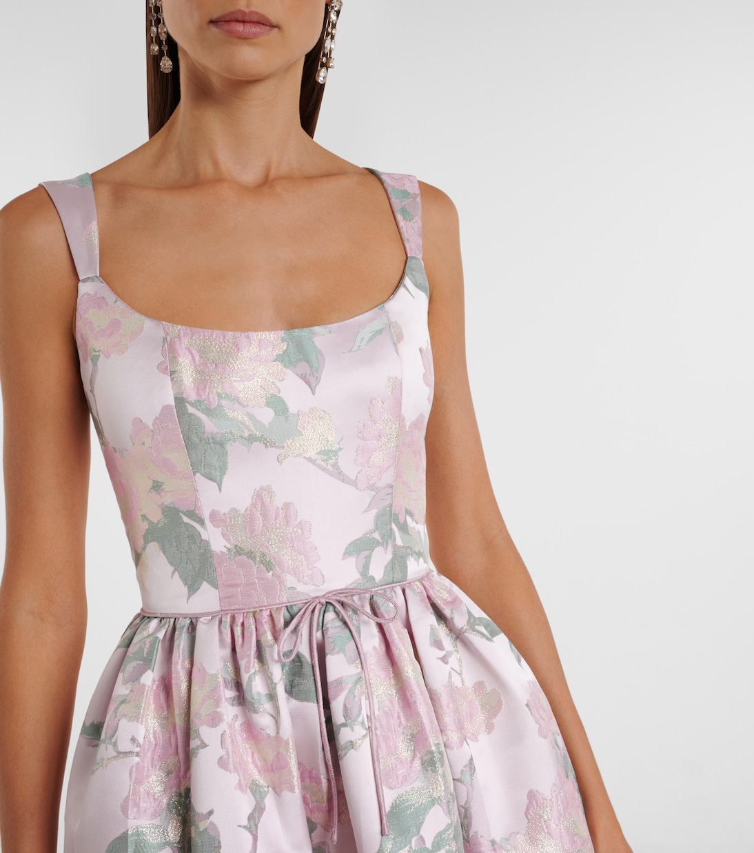 Robe Apple en brocart à fleurs | Markarian