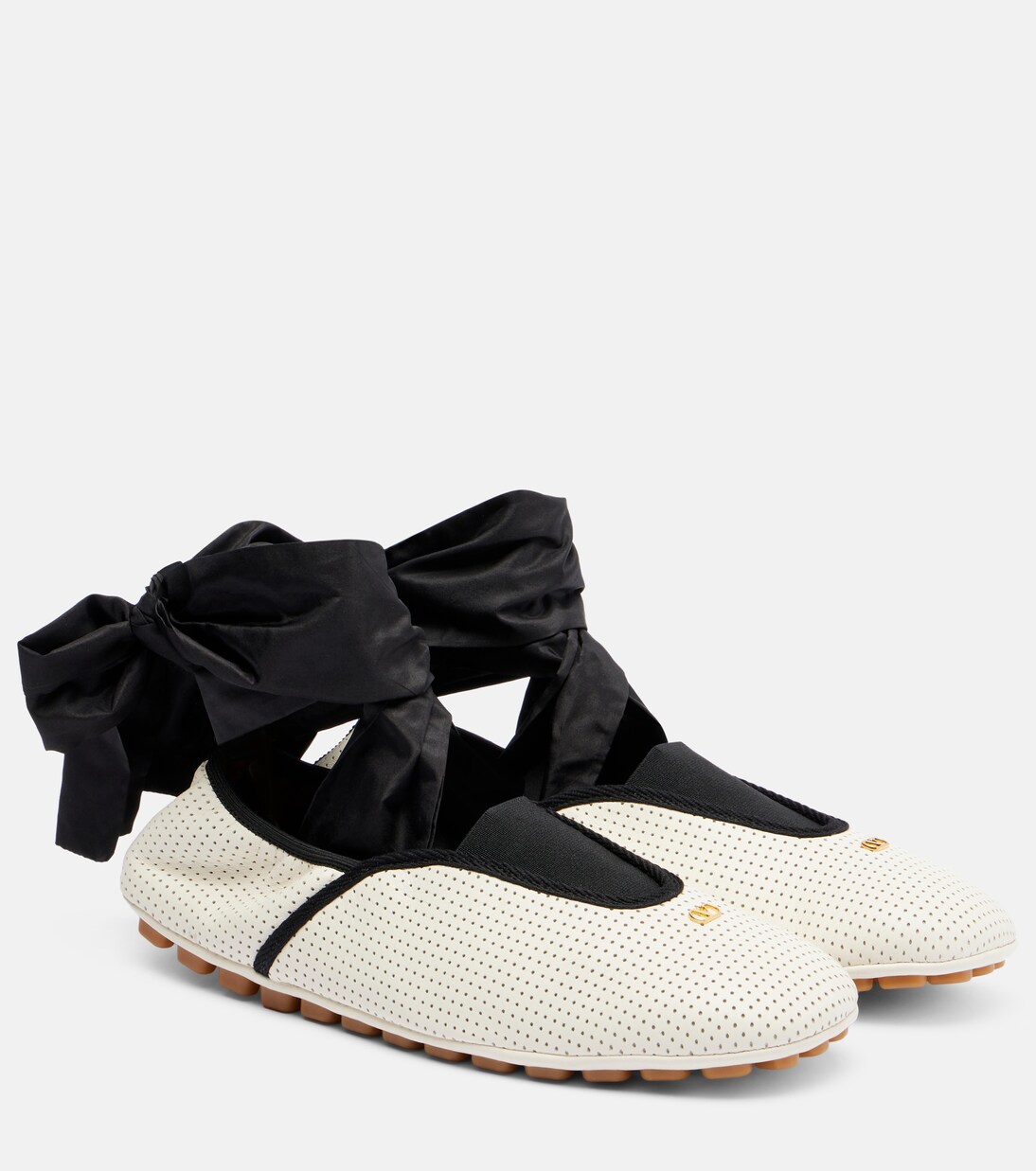 Bailarinas Rythmika de piel perforada | Valentino Garavani