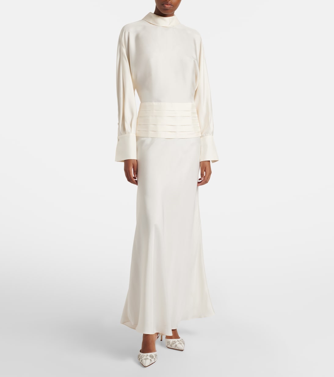 Ralyne 90 crêpe de chine slingback pumps | Manolo Blahnik