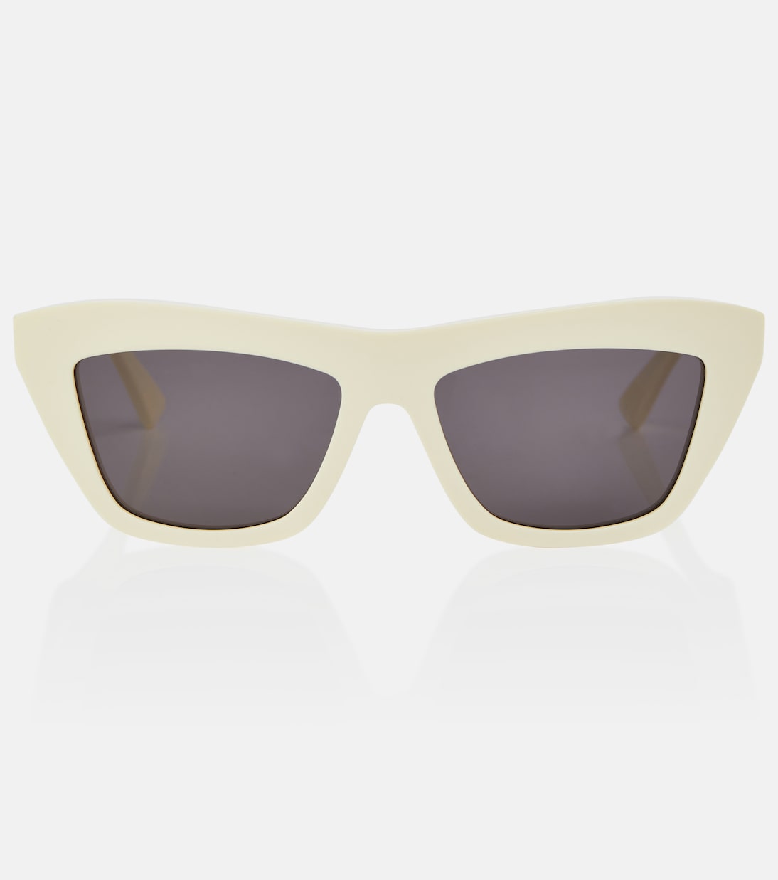 Occhiali da sole Bottega Veneta stile cat-eye in acetato per un look giovane e trendy