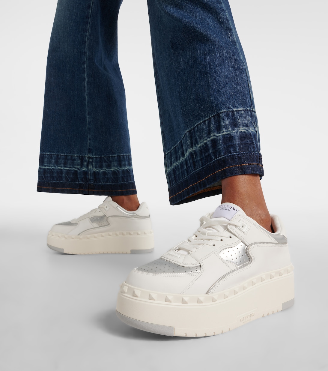 Plateau-Sneakers Freedots XL aus Leder | Valentino Garavani
