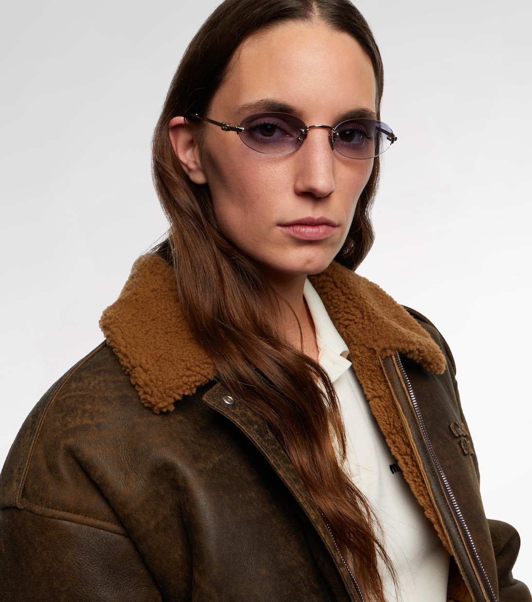 Lunettes de soleil ovales à logo | Miu Miu