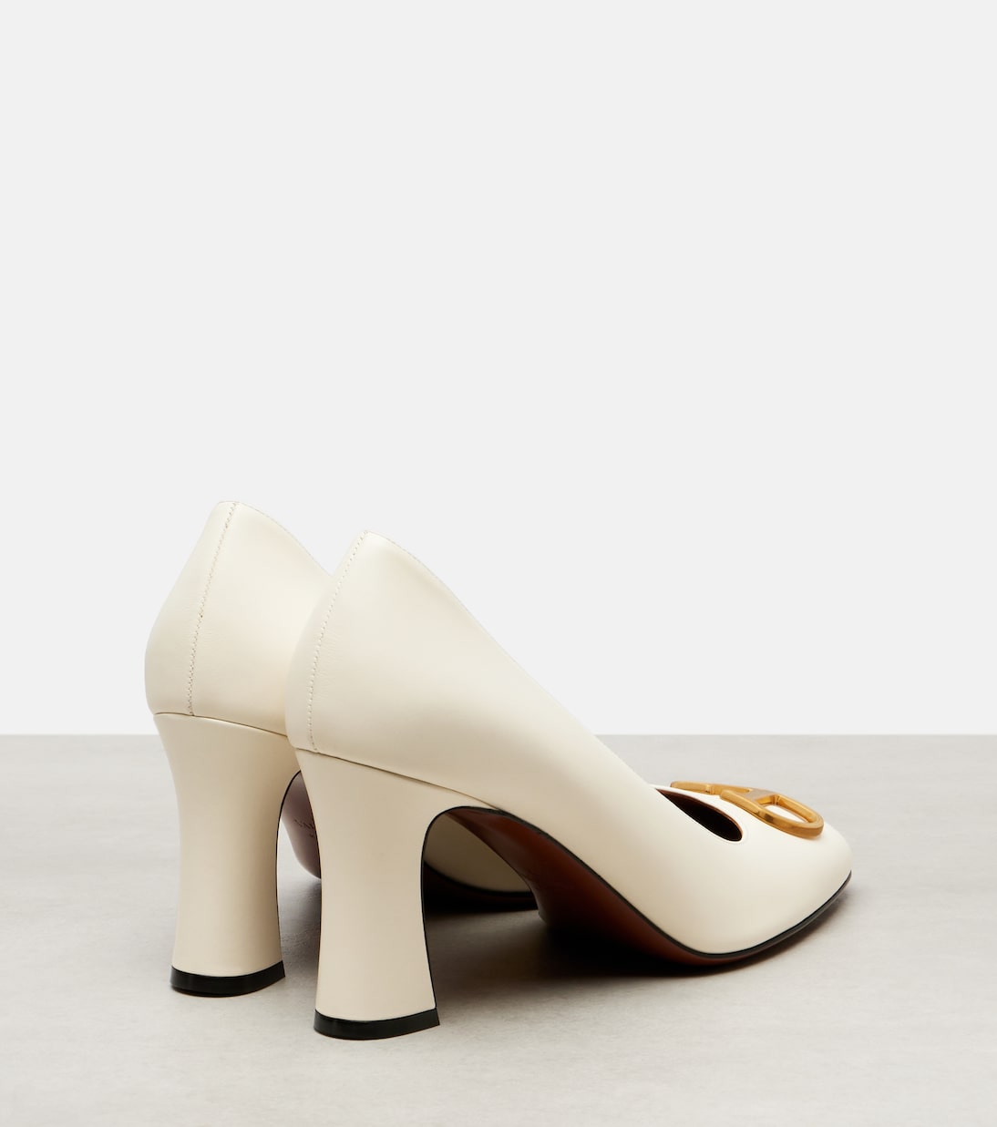 Pumps VLogo Signature 80 aus Leder | Valentino Garavani