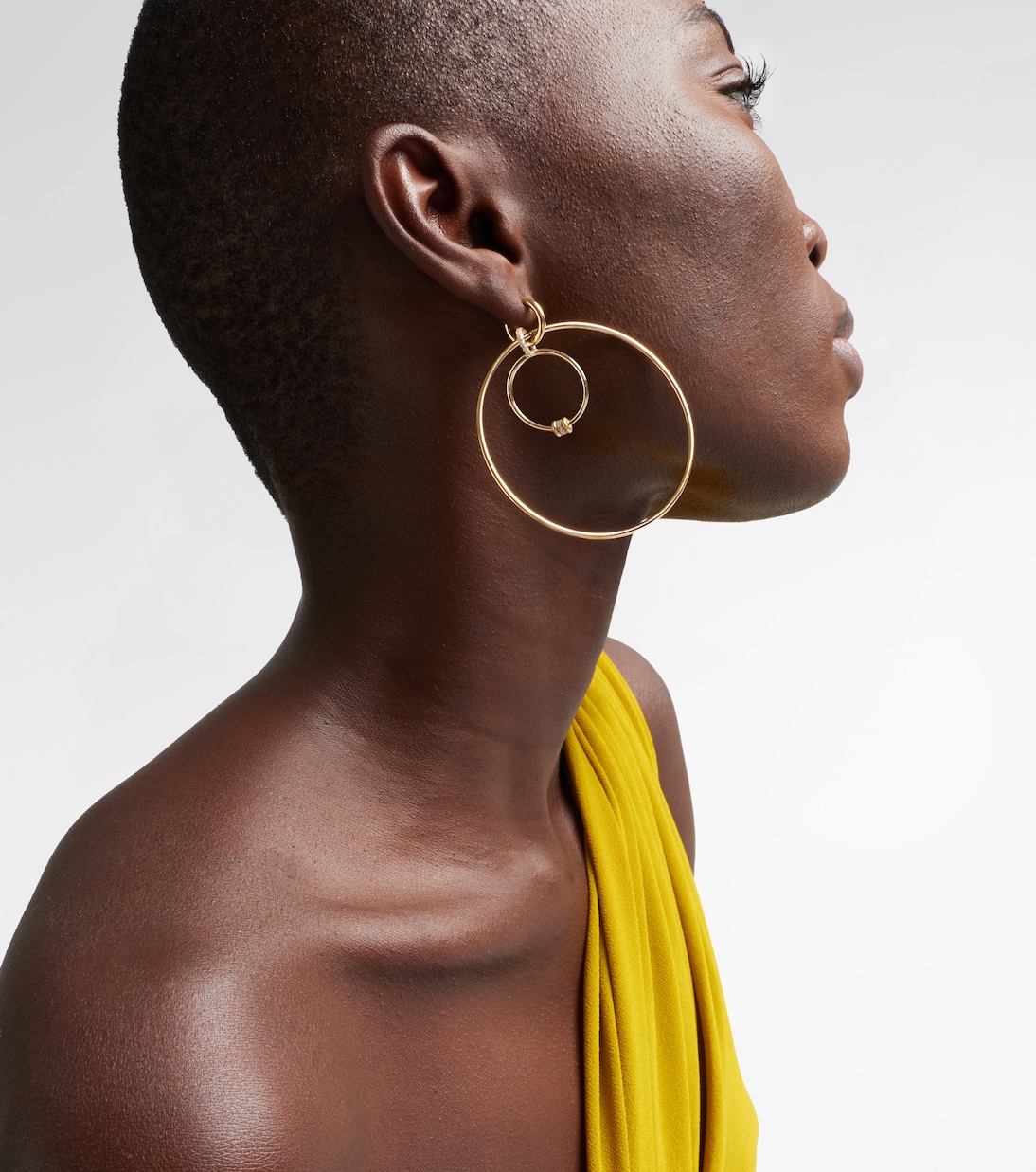 Echo 18kt gold hoop earrings with diamonds | Spinelli Kilcollin