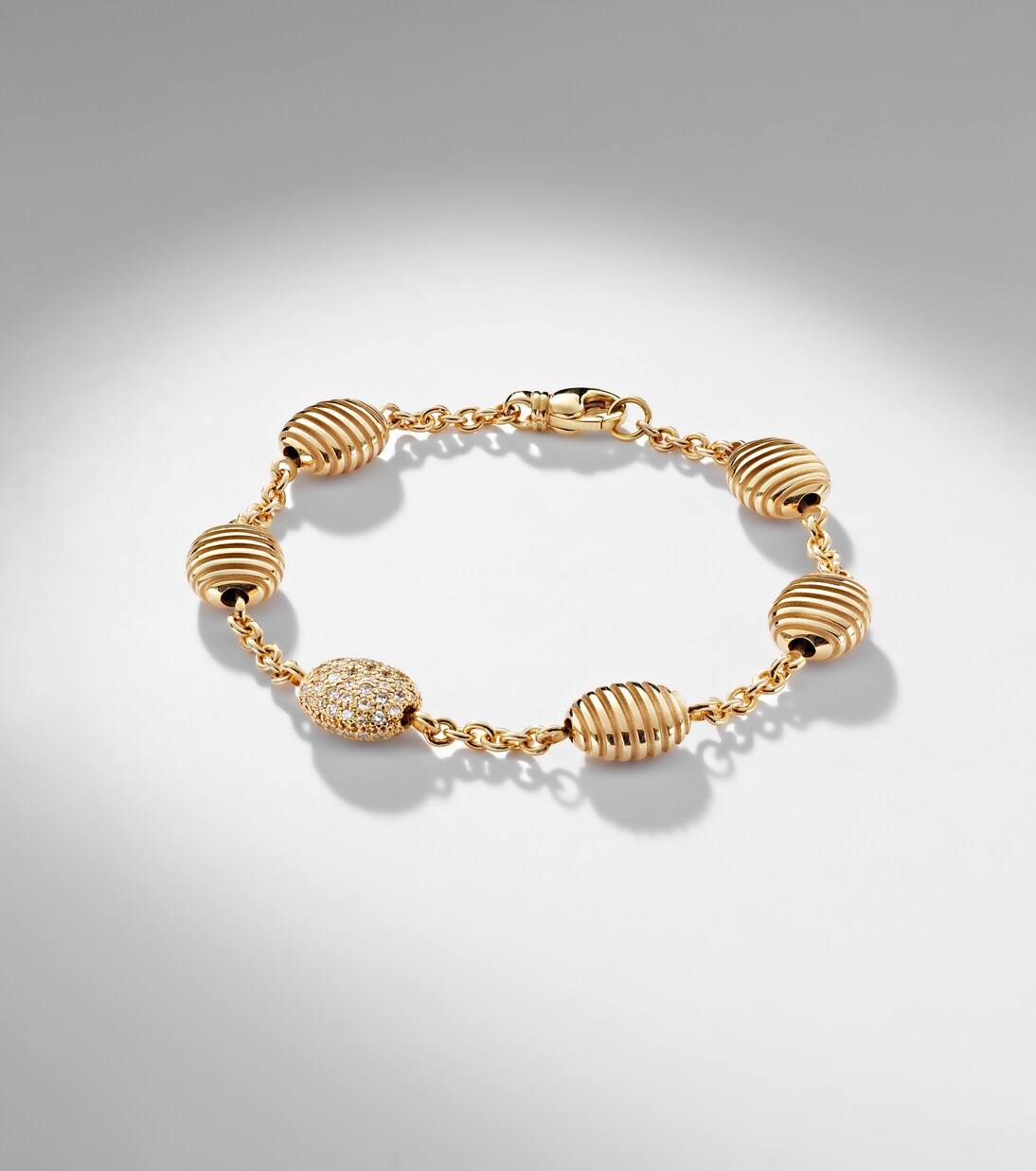 Bracelet Isla Gare en or 18 ct et diamants | Pamela Zamore