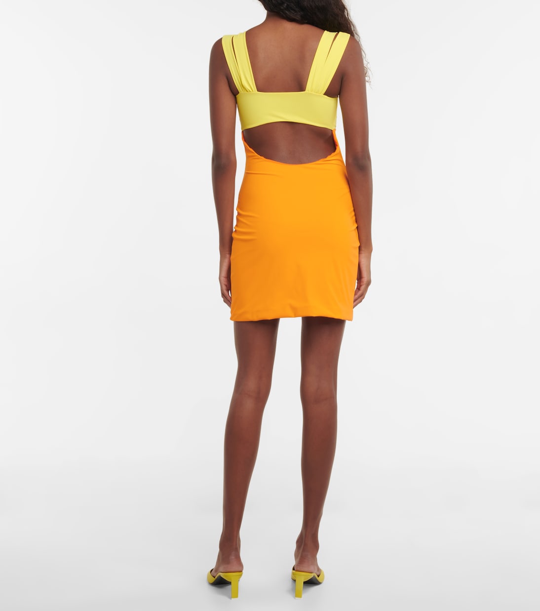 Miniabito con cut-out | Nensi Dojaka