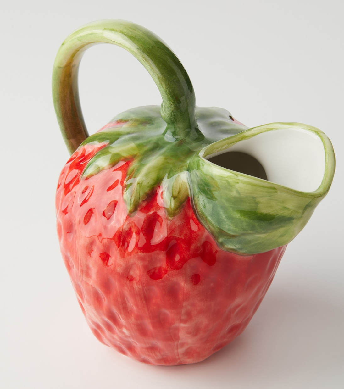 Strawberry jug | Les-Ottomans